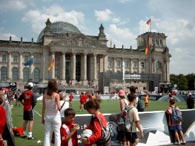 Fussball am Reichstag